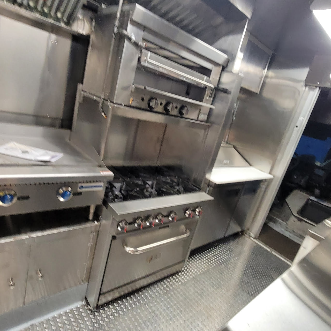 Oven Stove Grill- stainless ñobile kithchen